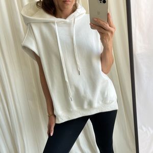 Size S • HOODIE sporty luxe hoodie — In White